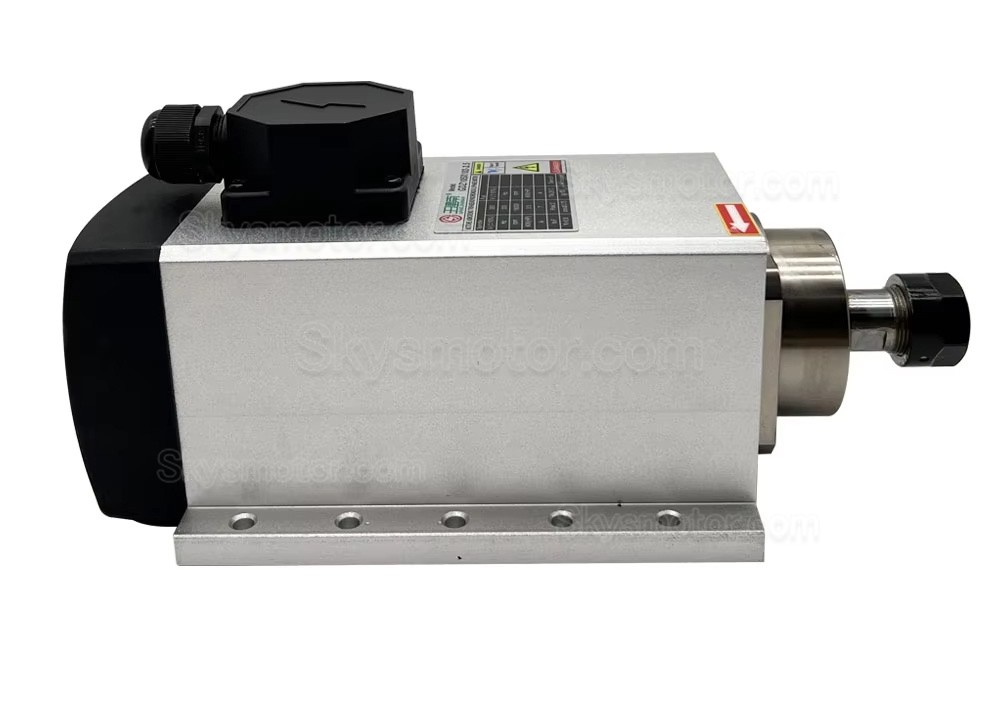 3.5KW 220V/380V 空冷スピンドルモーターキット GDZ105X102-3.5 + H100-3.7S2/T4 可変周波数ドライブ（VFDドライブ）およびER20コレット13個付き